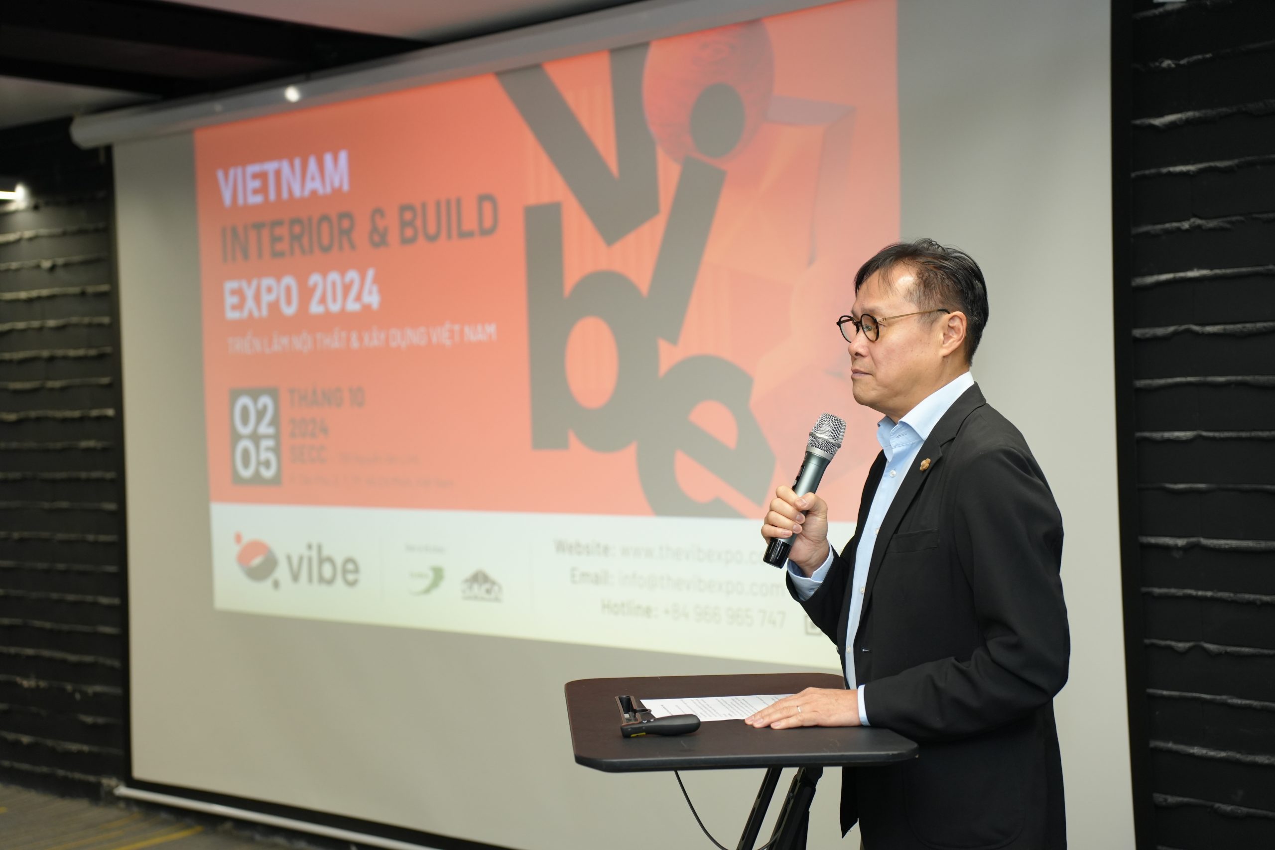 GẶP GỠ BÁO CHÍ TRƯỚC THỀM KHAI MẠC TRIỂN LÃM VIBE 2024 2 1 20240918172433555 DSC09962 scaled