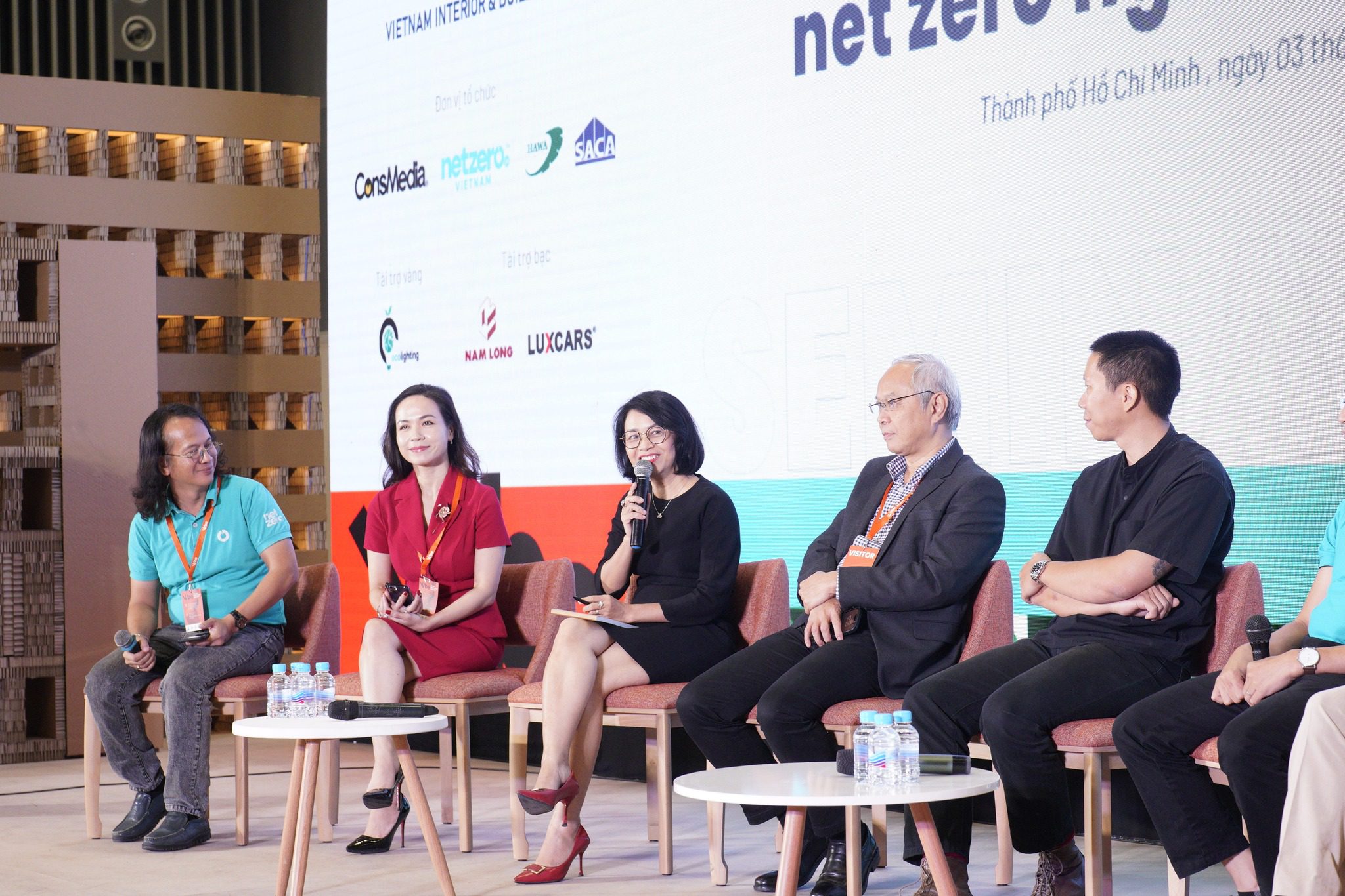 Hội thảo "Phát triển Bền vững - Tiến tới Net Zero ngành Xây dựng" tại VIBE 2024 đã diễn ra thành công! 11 1 20241006230308163 461999462 122167336514246396 290662609800481565 n