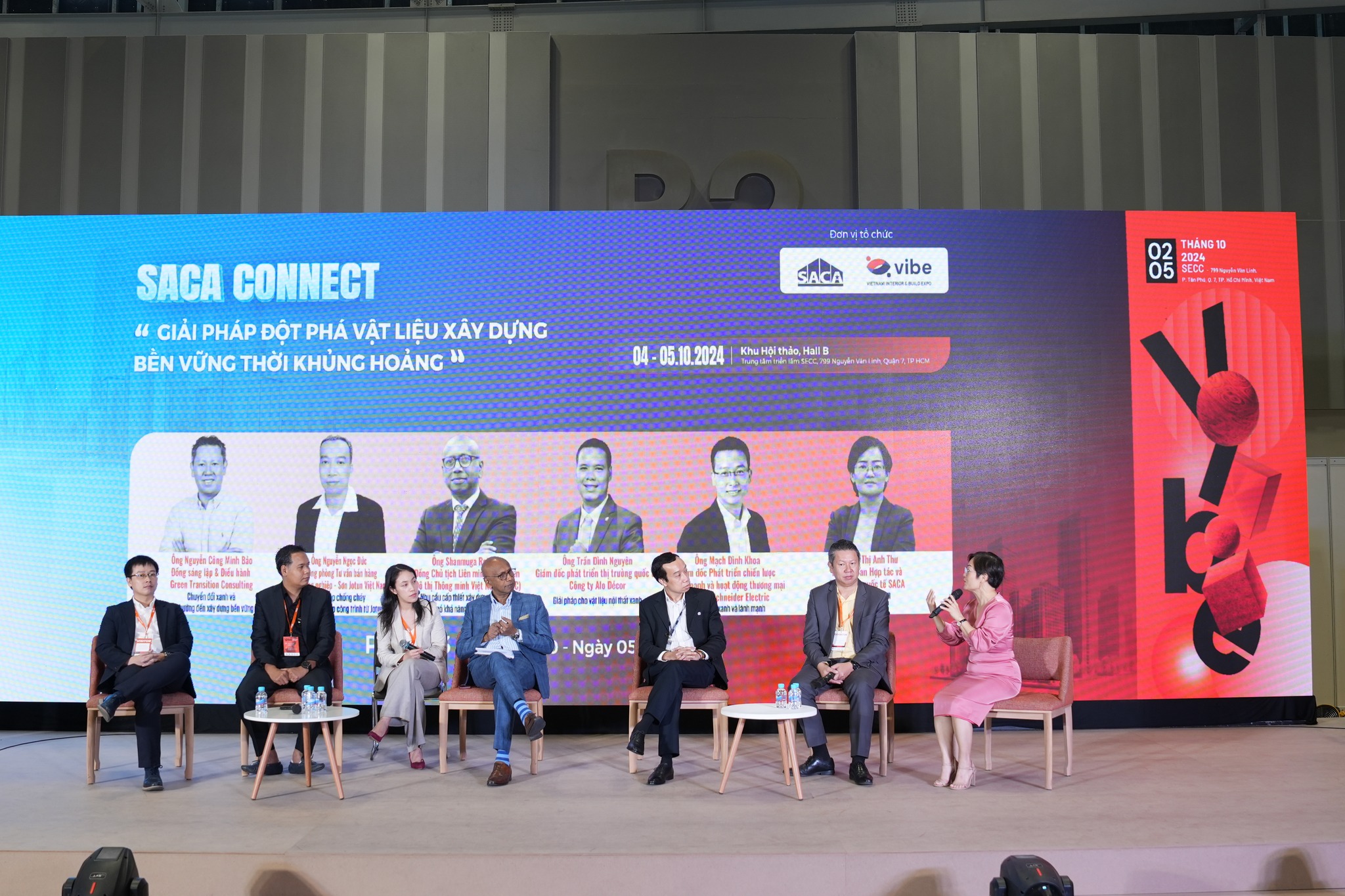 TRI ÂN CÁC DIỄN GIẢ TẠI CHƯƠNG TRÌNH SACA CONNECT TRONG KHUÔN KHỔ TRIỂN LÃM VIBE 2024 5 1 20241021151406039 5